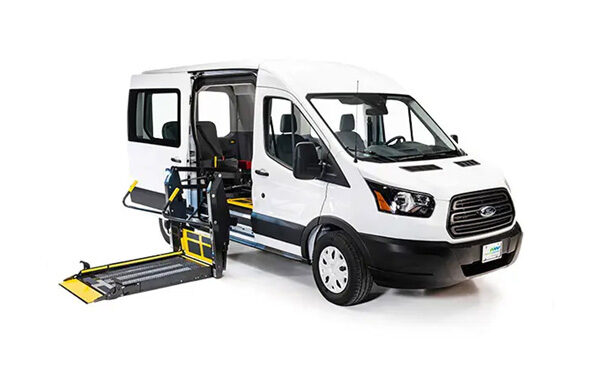 VAN WHEELCHAIR 5 PAX